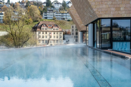Thermalbad FORTYSEVEN, Baden
